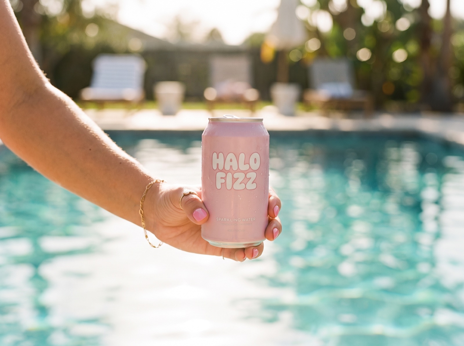 Halo Fizz by the pool